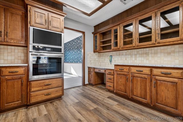 2704 SE Hillsboro Road, Bartlesville, OK 74006