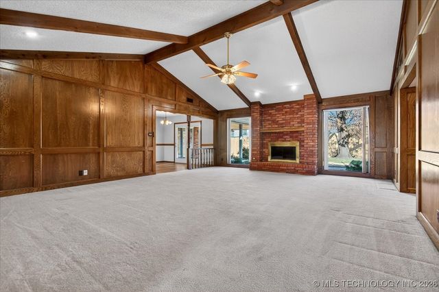 2704 SE Hillsboro Road, Bartlesville, OK 74006