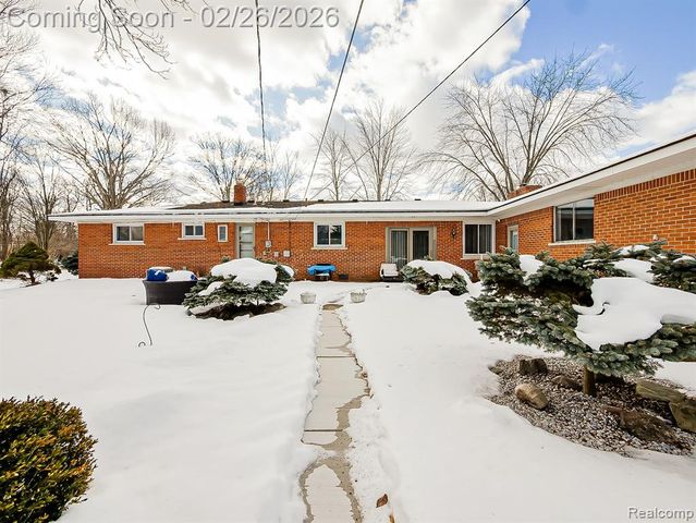 6745 24 Mile Road, Shelby Twp, MI 48316