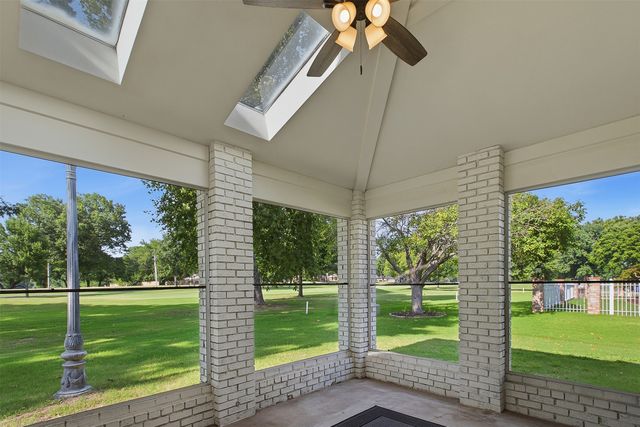 408 W Fairway Court, Broken Arrow, OK 74011