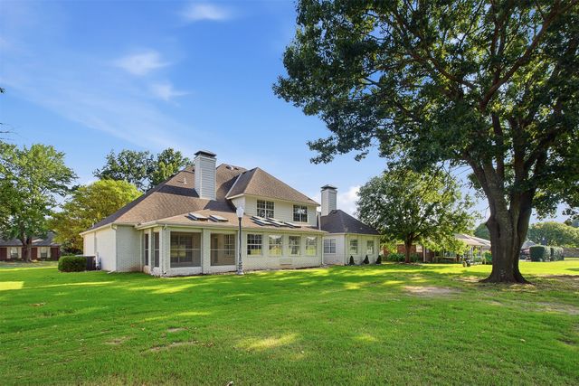 408 W Fairway Court, Broken Arrow, OK 74011