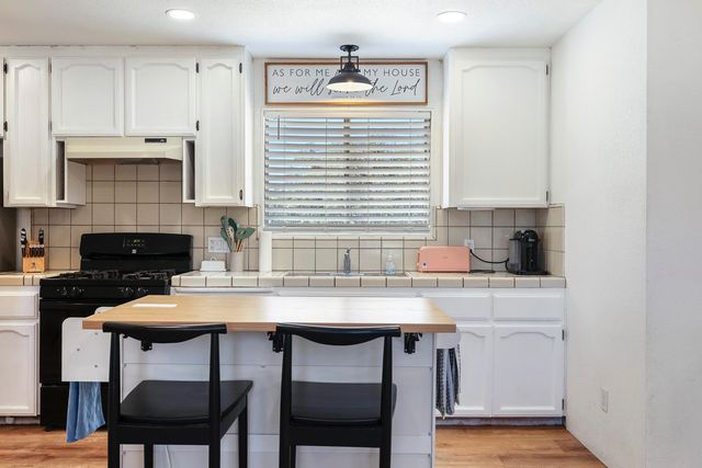 29696 Auberry Road, Prather, CA 93651