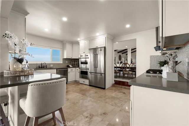24880 Via Valmonte, Torrance, CA 90505