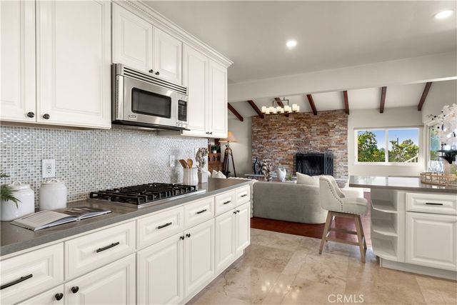 24880 Via Valmonte, Torrance, CA 90505