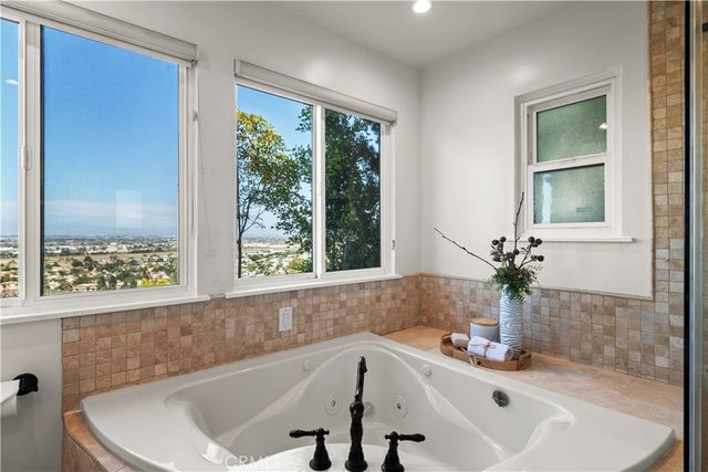 24880 Via Valmonte, Torrance, CA 90505