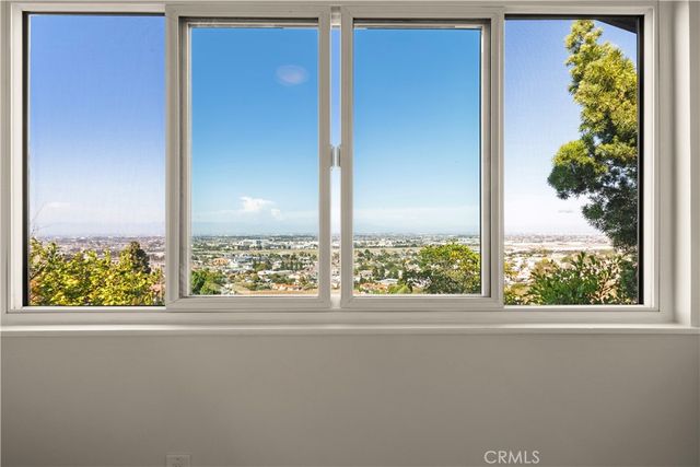 24880 Via Valmonte, Torrance, CA 90505