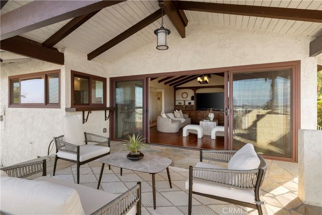 24880 Via Valmonte, Torrance, CA 90505