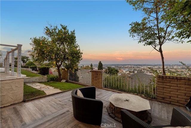 24880 Via Valmonte, Torrance, CA 90505