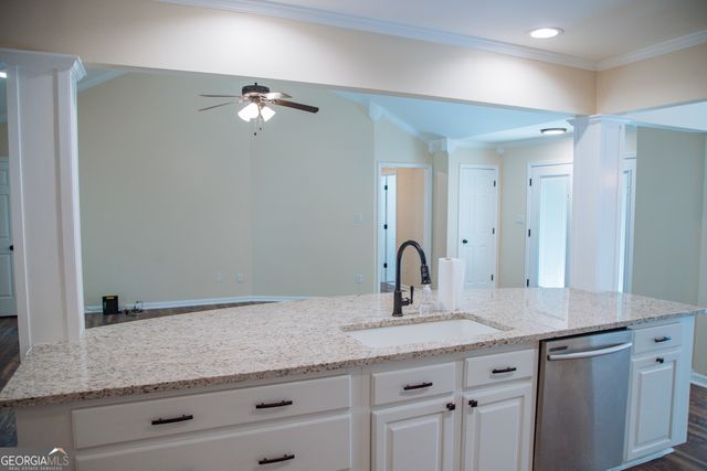 30 Laurelwood Circle, Griffin, GA 30224