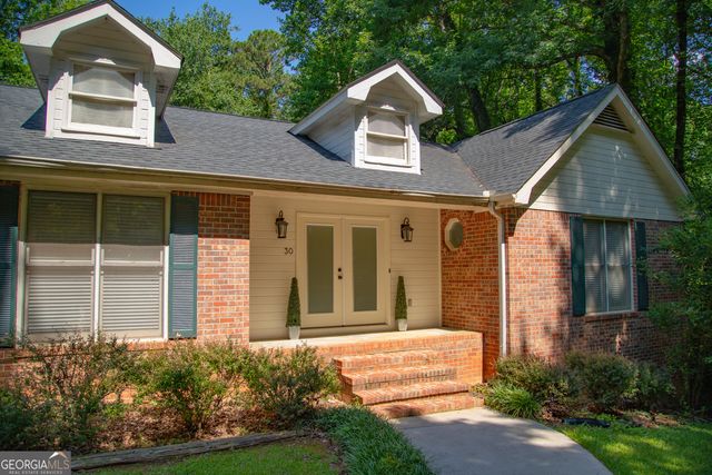 30 Laurelwood Circle, Griffin, GA 30224