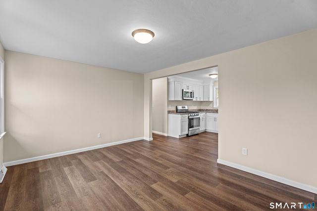 194 South End Road, New Haven, CT 06515