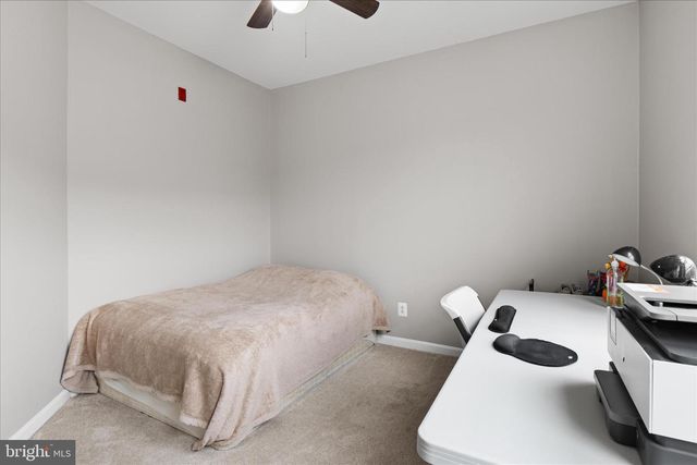 24546 BYRNE MEADOW SQ, Aldie, VA 20105