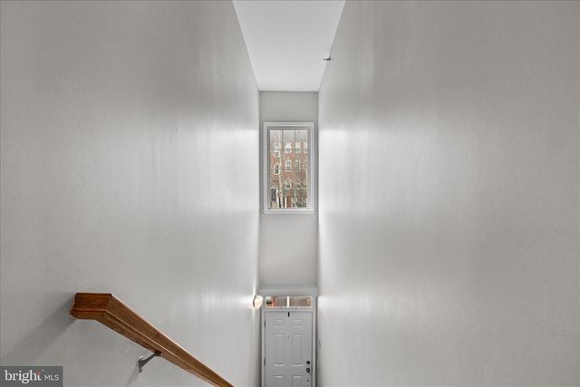 24546 BYRNE MEADOW SQ, Aldie, VA 20105