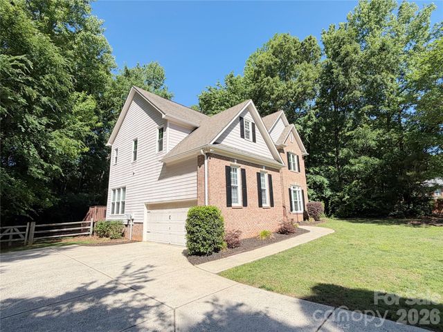 6000 Hunter Lane, Matthews, NC 28104