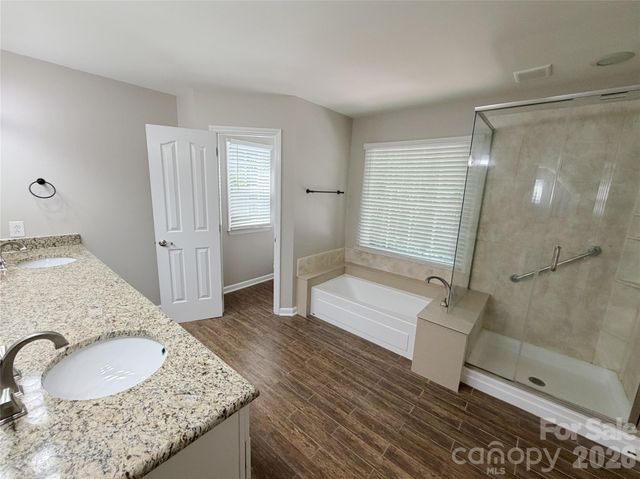 6000 Hunter Lane, Matthews, NC 28104