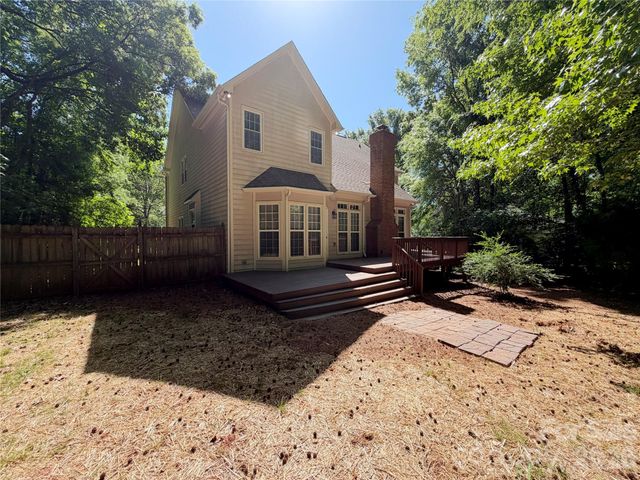 6000 Hunter Lane, Matthews, NC 28104