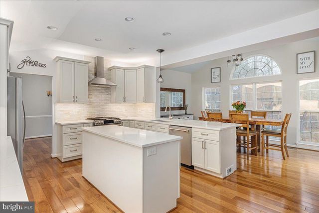 13624 NEWTONMORE PL, Bristow, VA 20136