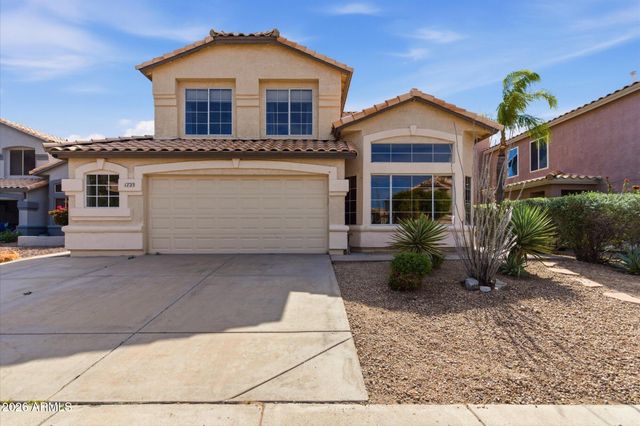 1723 E Blackhawk Drive E, Phoenix, AZ 85024