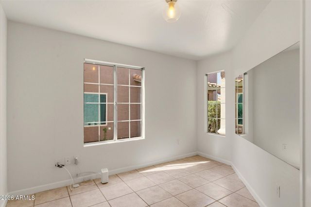 1723 E Blackhawk Drive E, Phoenix, AZ 85024