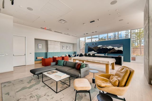 301 West Ave 2003, Austin, TX 78701