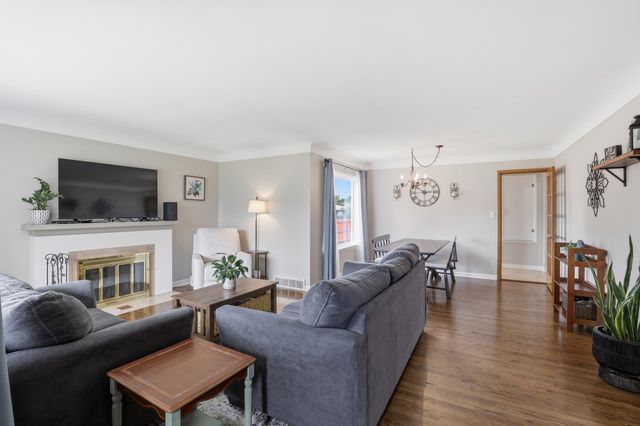 4828 N Washington St, Spokane, WA 99205