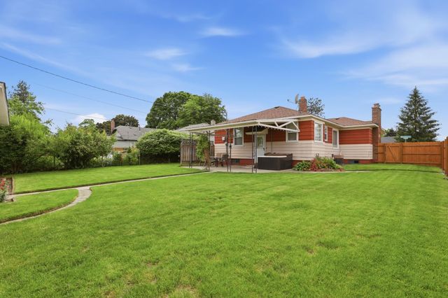 4828 N Washington St, Spokane, WA 99205
