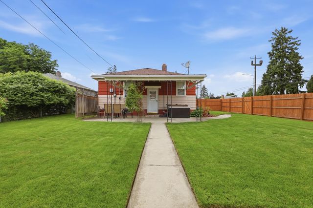 4828 N Washington St, Spokane, WA 99205