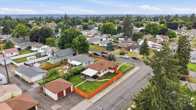 4828 N Washington St, Spokane, WA 99205