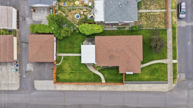 4828 N Washington St, Spokane, WA 99205