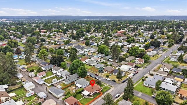 4828 N Washington St, Spokane, WA 99205