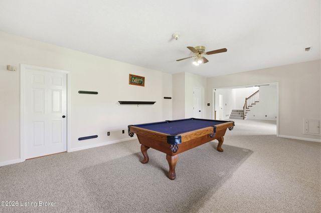 1507 Colonial Ct, Goshen, KY 40026