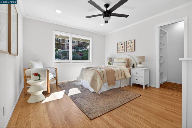 36 Oak Drive, Orinda, CA 94563