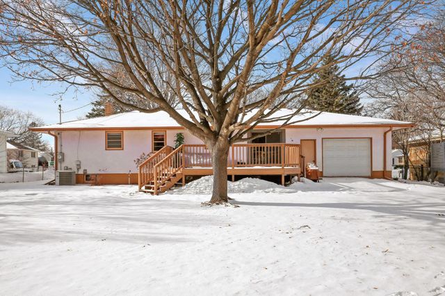 2728 Sheldon Street, Roseville, MN 55113