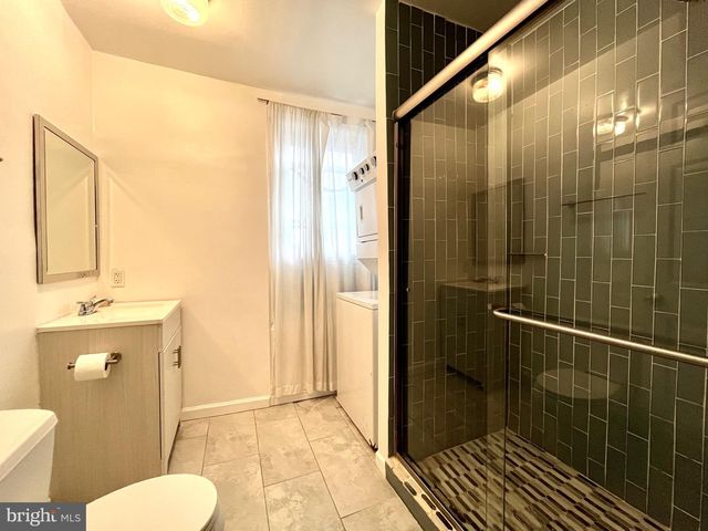 3942 WALLACE ST, Philadelphia, PA 19104