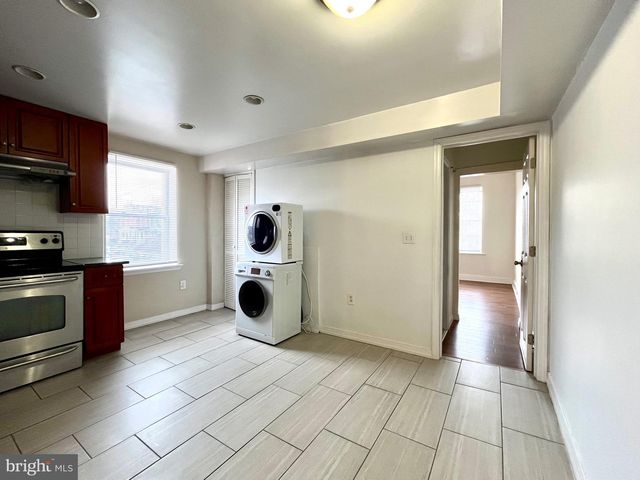 3942 WALLACE ST, Philadelphia, PA 19104