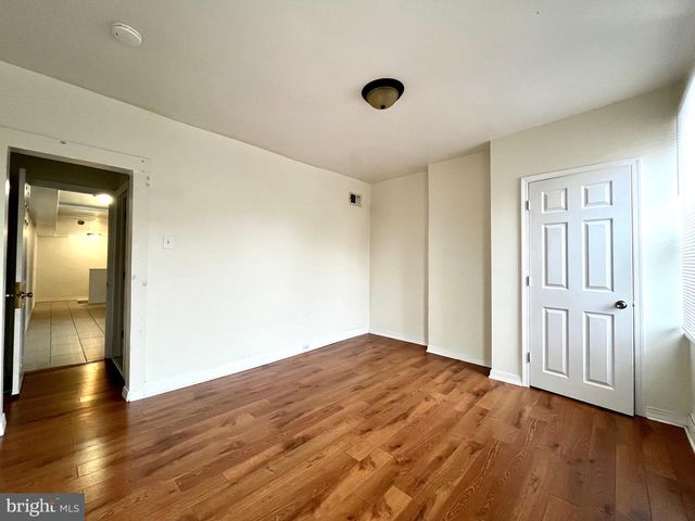 3942 WALLACE ST, Philadelphia, PA 19104