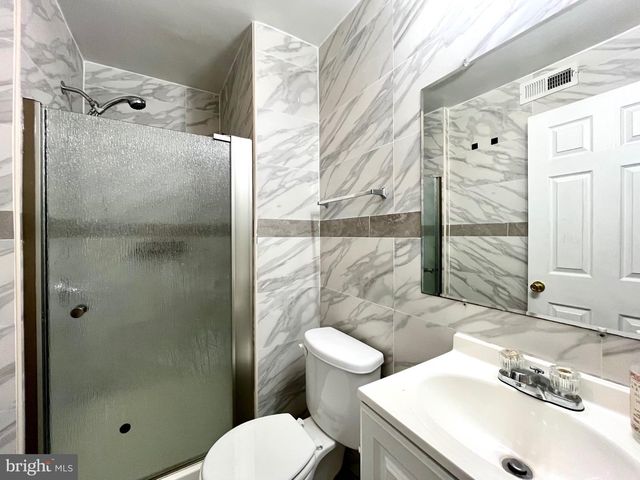 3942 WALLACE ST, Philadelphia, PA 19104