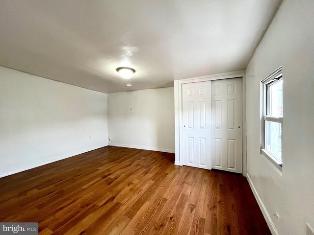 3942 WALLACE ST, Philadelphia, PA 19104