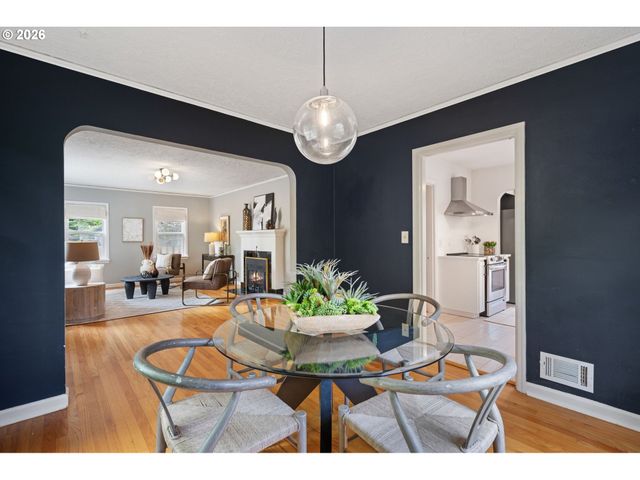 6615 N CURTIS Ave, Portland, OR 97217