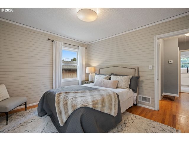 6615 N CURTIS Ave, Portland, OR 97217