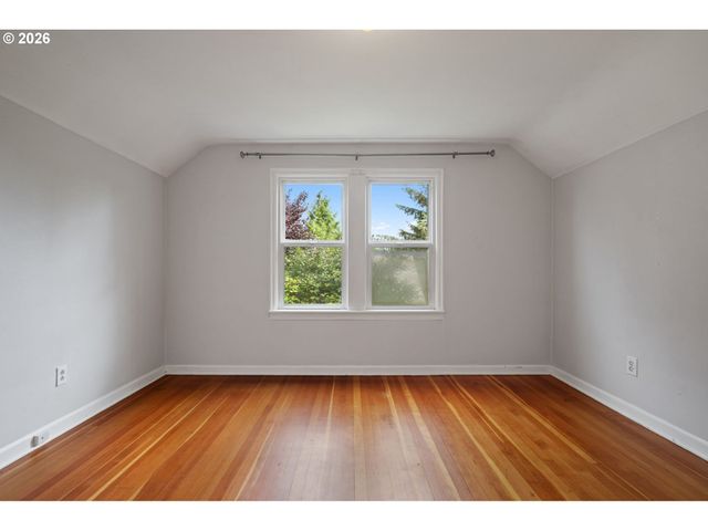 6615 N CURTIS Ave, Portland, OR 97217