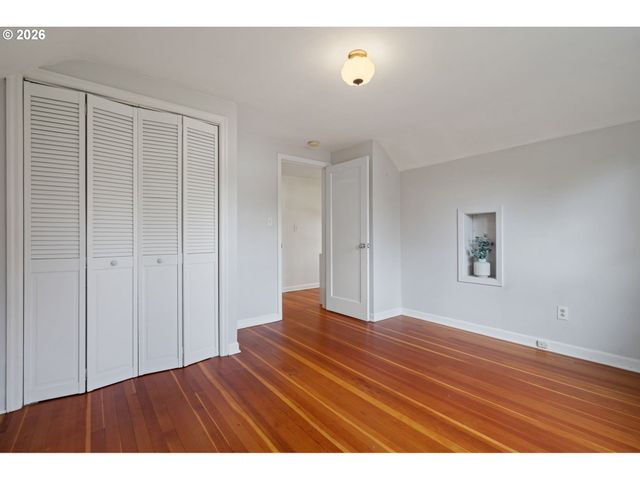 6615 N CURTIS Ave, Portland, OR 97217