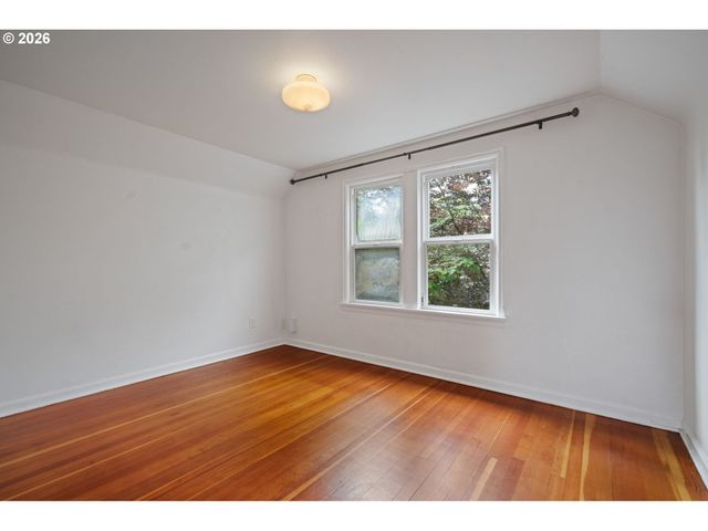 6615 N CURTIS Ave, Portland, OR 97217