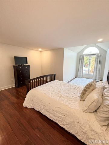 6035 Whitegate Crossing, Clarence, NY 14051