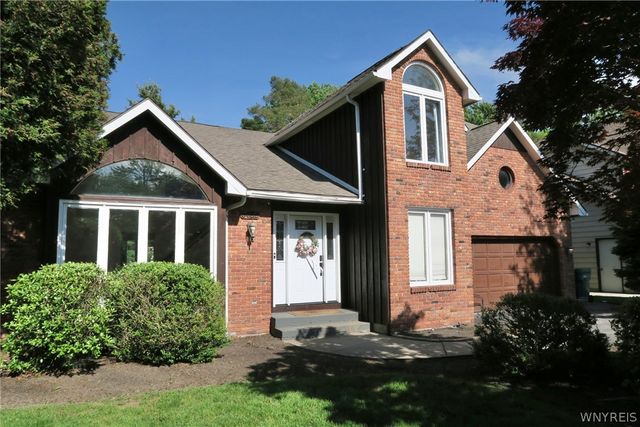 6035 Whitegate Crossing, Clarence, NY 14051