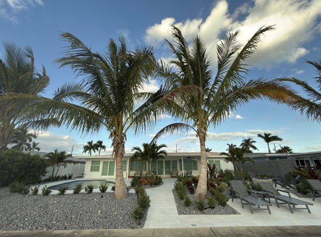 12350 4TH STREET E, Treasure Island, FL 33706