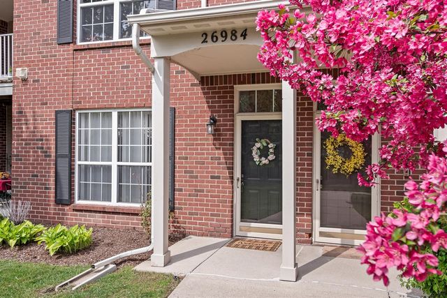26984 Carrington Place 045, Harrison Twp, MI 48045