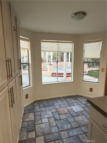 58 Valley Crest, Simi Valley, CA 93065