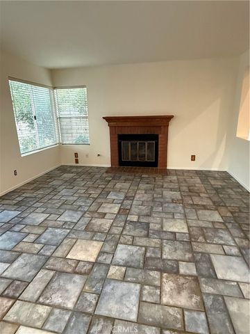 58 Valley Crest, Simi Valley, CA 93065