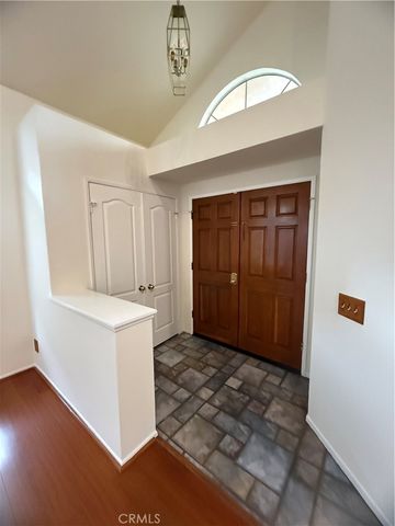 58 Valley Crest, Simi Valley, CA 93065
